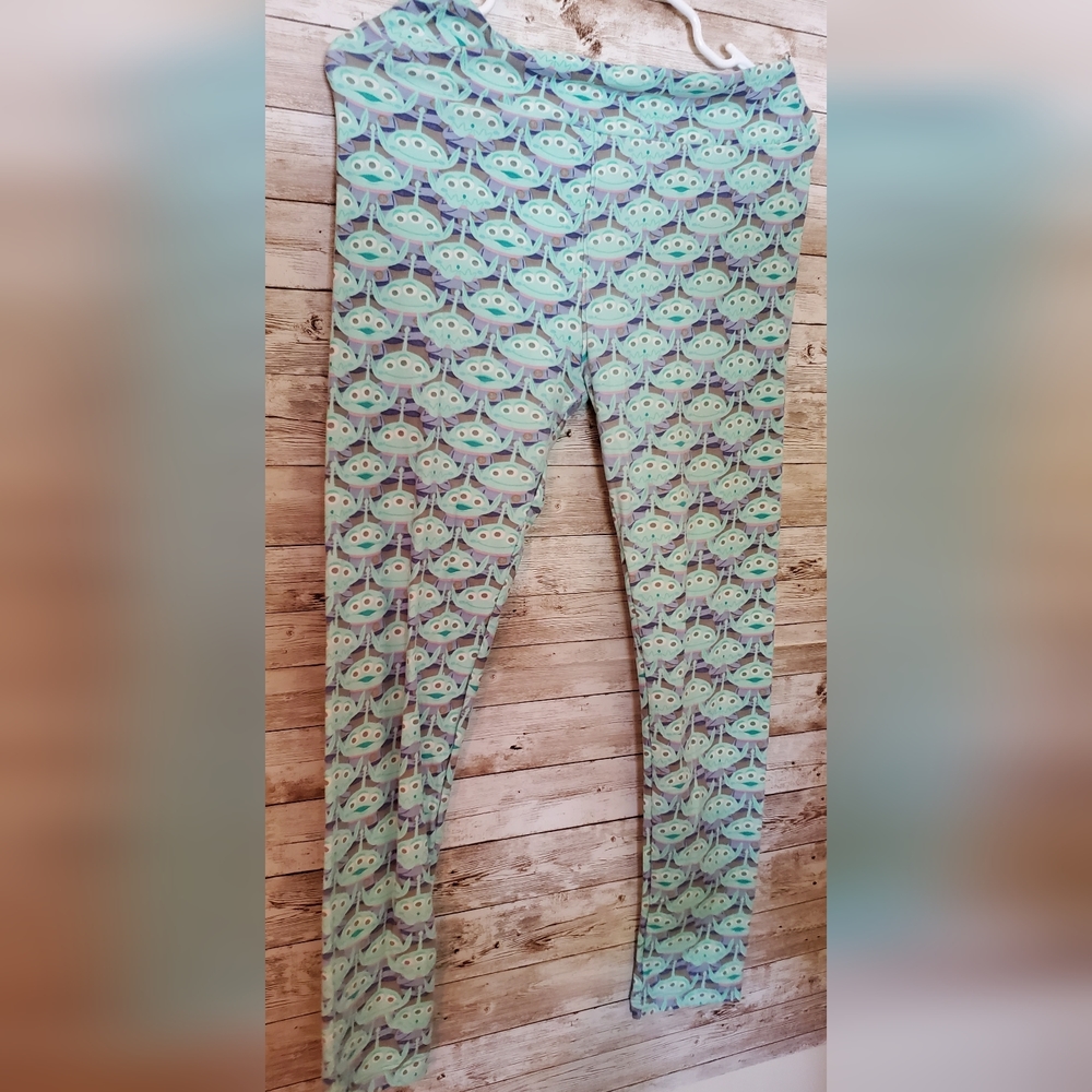 Lularoe Toy Story alien leggings